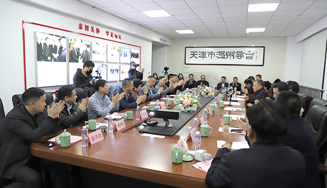 http://mmbiz.qpic.cn/mmbiz_jpg/IzPibalDzLSibQibJmhibqzZs3L2m4uNNrmUhP6oMGic5oMTLLOjrDLFefbicgt1Oic9Ojz9sWKiccjMaia6SRVJZxL8Nibw/0